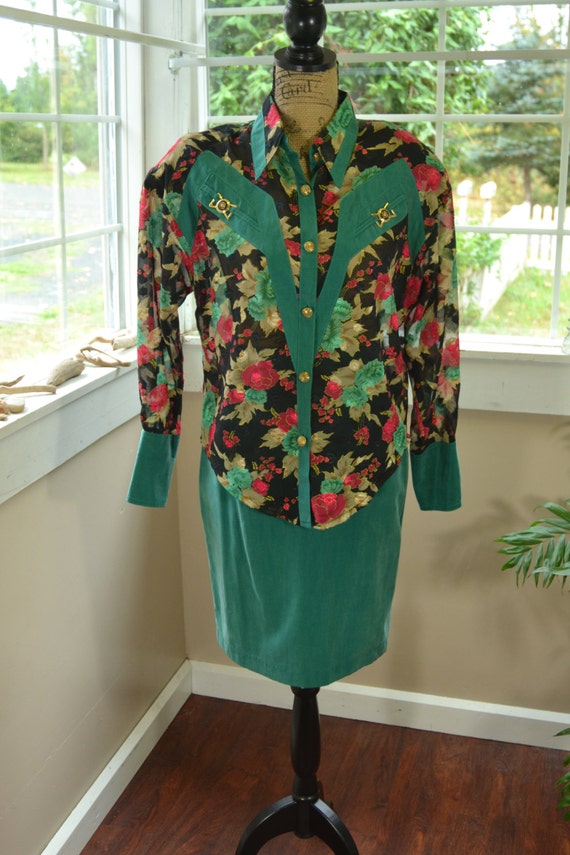 Vintage Skirt Suit Green and Black Floral Dress b… - image 1