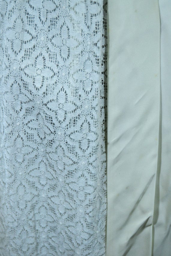 Vintage White Lace Dress Wedding Dress Sleeveless… - image 4