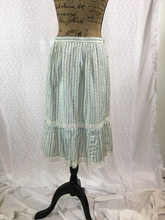 Vintage Lucie Linden Floral Pleated Skirt Lace Tr… - image 1