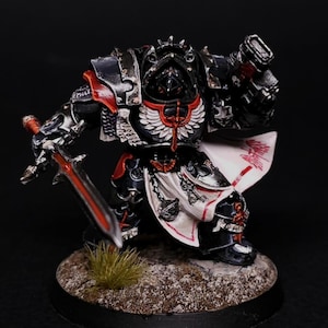 Dark Angels Legion Prätor in Cataphractii Terminator Rüstung gemalt nach Auftrag