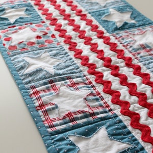 Patriotic Parade Table Runner and Topper PATTERN PDF image 5