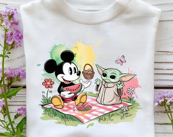 Topolino e Baby Yoda Picnic Png, Clipart estivo Grogu per magliette per bambini, Disegno a sublimazione di cartoni animati color pastello con anguria, Download digitale