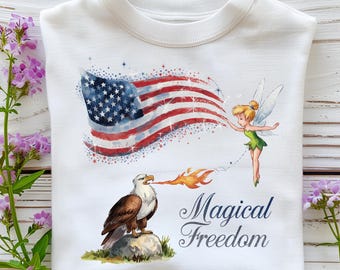 Tinkerbell Magische Freiheit Png, amerikanische Flagge und Adler Sublimationskunst, Vaterländisches Fee Design für Hemd oder Becher, sofortiger digitaler Download