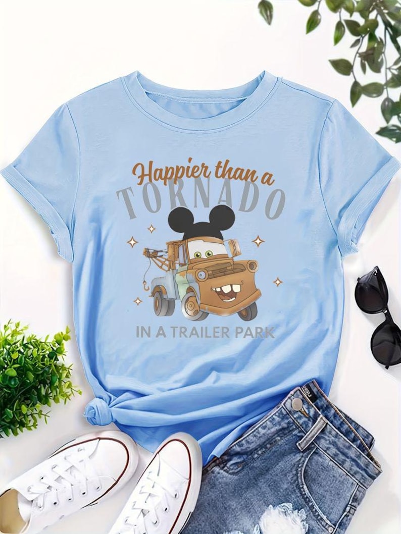 Camiseta Disney Cars Family Trip, Camiseta Happier than a Tornado in a Trailer Park, Camiseta Mater Tow Truck, Camiseta Mickey Ears Radiator Springs imagen 6