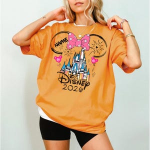 Custom Disney Vacation 2026, Family 2026 Shirts, Disney Trip 2026 Shirt, Disneyland Shirts, Disney Couple Shirts, Family Vacation Tee afbeelding 6