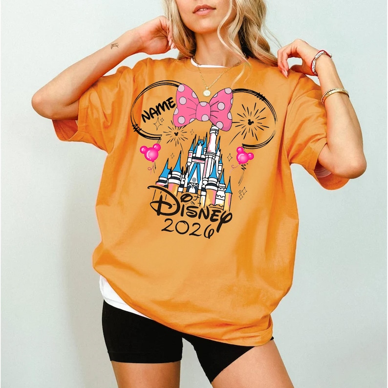 Custom Disney Vacation 2026, Family 2026 Shirts, Disney Trip 2026 Shirt, Disneyland Shirts, Disney Couple Shirts, Family Vacation Tee afbeelding 6