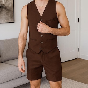 Men&#39;s Vest and Shorts Set: Tailored Waistcoat Outfit - Summer Wedding Suit