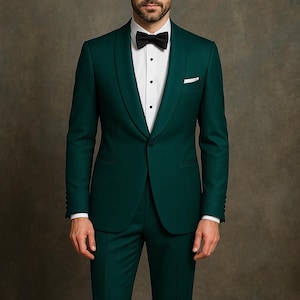 Emerald Green Tuxedo Suit: Slim Fit Wedding & Party Wear