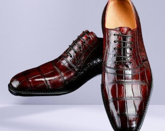 Scarpe eleganti da uomo fatte a mano in pelle con punta a mandorla, stringate color marrone