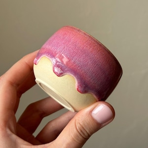 Handgefertigte Espressotasse aus Keramik | Steinzeug mit rosa Glasur