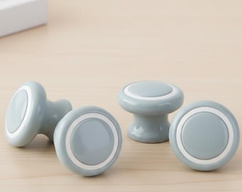 Gray Plastic Handle with White Trim
