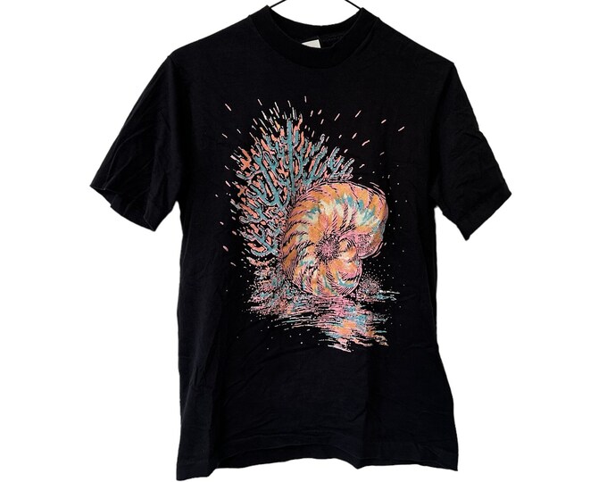 Vintage 90s Glitter Seashell & Coral Black Graphic Tee T-shirt Size Small