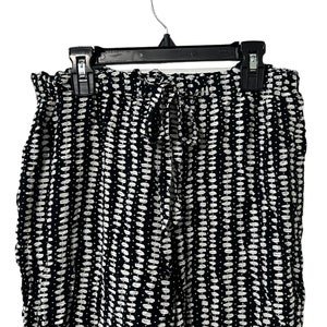 Speckled Vintage Ellen Figg Abstract Patterned Tie Waist Flowy Capri Pants Black White Casual Dress Made in USA Womens Size 12