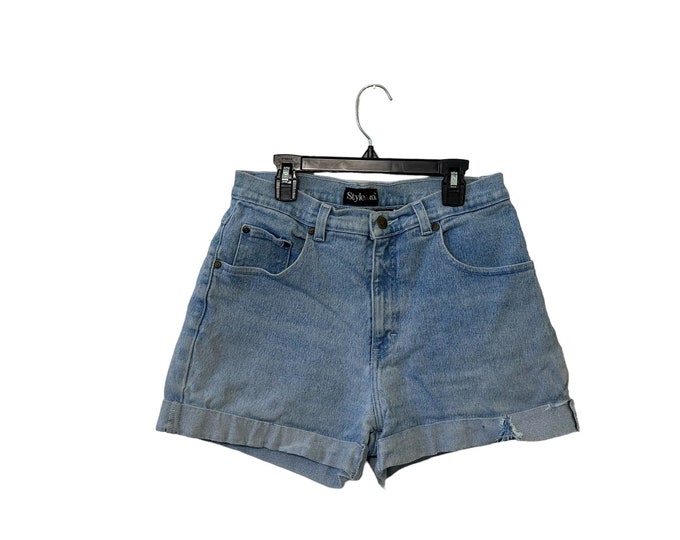 Vintage Distressed High Rise Waisted Women's Cutoff Booty Denim Blue Jean Shorts Mom Jeans Size 10 Women Damaged