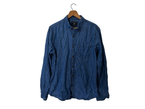 Vintage Denim Slim Fit Light Weight Button Down Long Sleeve Shirt with Single Pocket Size Medium Large