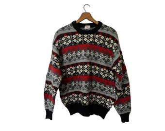 Fair Isle Vintage Pullover Wool Sweater Red Black Gray White Unisex Medium