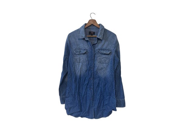 Star Spangled Chambray Shirt Faded Print Button Down Womens Denim Blue Blouse Size Large