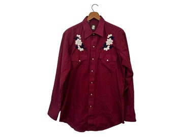 70's Vintage Western Style Maroon Burgundy Shirt Floral Embroidered Flowers Pearl Snap Buttons Pockets Long Sleeve Mens Small