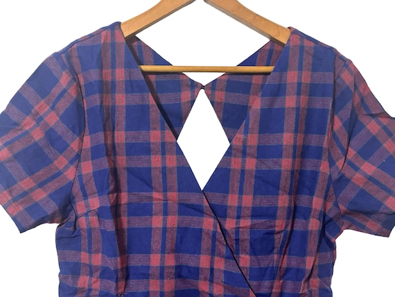 Cute Plaid Diamond Back Romper with Short Sleeves Navy Blue Red Pleated V-Neck Jumper Womens Small