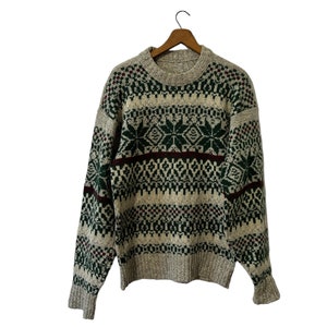 Winter Snowflake Vintage Fair Isle Pullover Ski Sweater Green Off-White Wool Size Medium