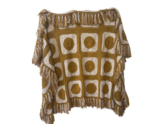 60s 70s Vintage Crochet Yarn Knit Golden Yellow & White Throw Blanket with Fringe Edging
