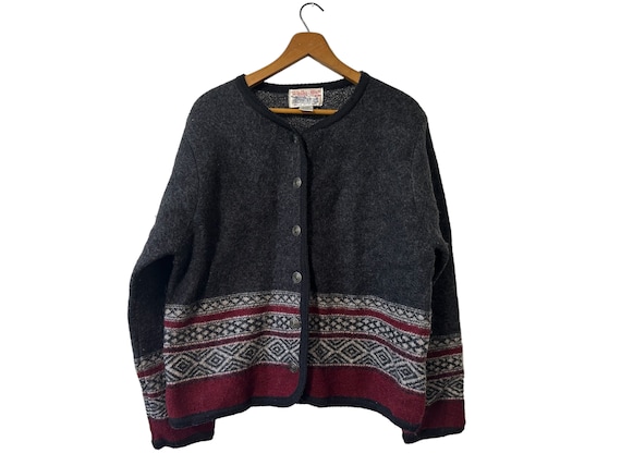 Vintage Tally-Ho Creation by Henry Pollak Inc. 100% Wool Gray Red White Black Metal Embellished Buttons Cardigan Sweater Womens Large