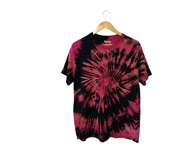 Reverse Tie Dye T-shirt Pink Black Graphic Gildan T Shirt Grunge Streetwear 100% Cotton Size Large Unisex