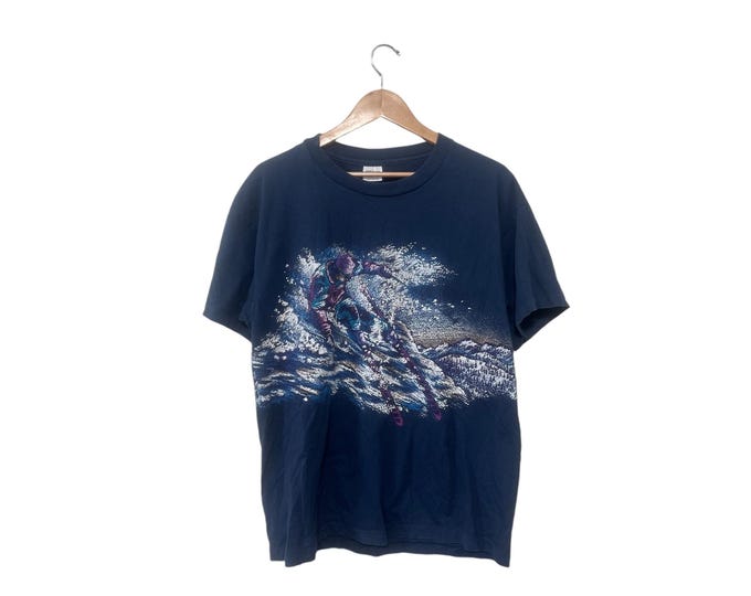 Vintage Ski T-shirt Mount Bachelor Oregon Size XL Cotton Navy Blue Skiing Graphic Print 90s Tshirt Short Sleeve Shirt