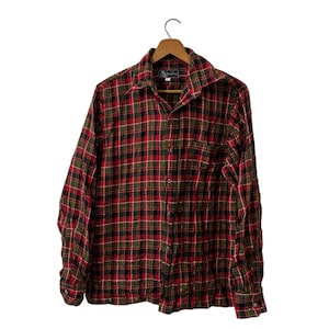 Vintage 80&#39;s Red Plaid Flannel Button Down Wool Longsleeve Shirt Red Green White Black with Chest Pocket Men&#39;s Small