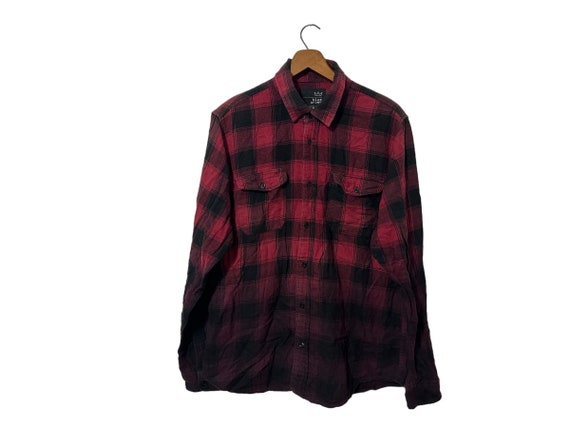 Dark Dipped Buffalo Checked Plaid Cotton Flannel Shirt Red Black Button Down Long Sleeve Blue Crown Size Medium