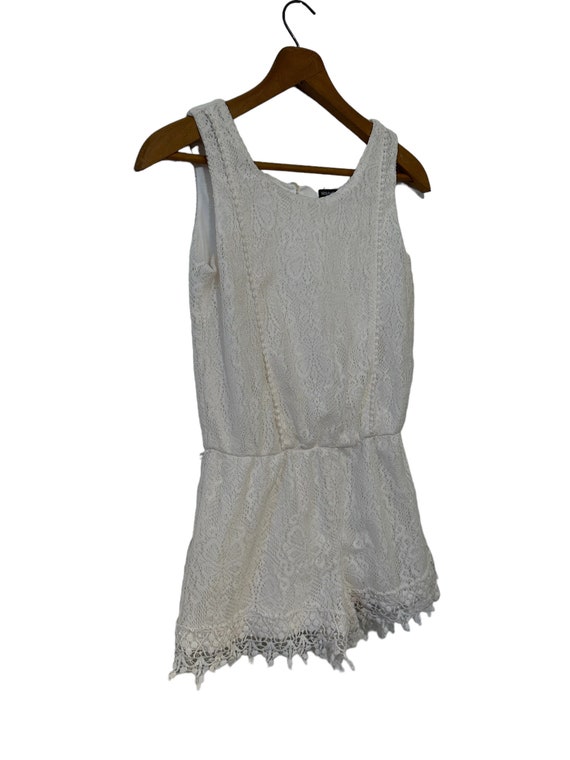 White Lace Romper Jumpsuit Shorts Intricate Trim … - image 6