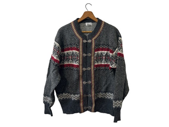 Vintage Winter Fair Isle Snowflake Cardigan Sweater with Metal Clasps Willi Smith Collection Wool Gray Red White Womens Large With Damage