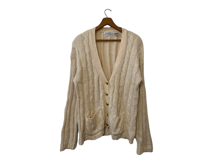 Womens Vintage Oversized Chunky Cable Knit Cardigan Sweater Cream Off White with Gold Buttons & Pockets Long Sleeve Size Medium