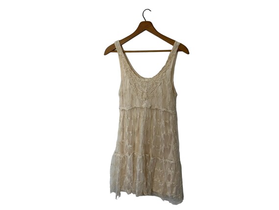 Ivory Embroidered Floral Ivory Lace Layered Mid-Length Tank Dress Scoop Neckline Pullover Drawstring Waist Size Small Medium Short Length