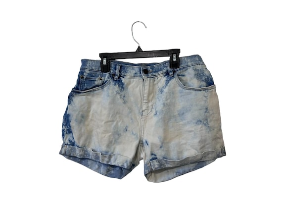 Acid Washed Denim Shorts Blue White Bleached Soho Jeans Booty Shorts Stretchy Womens Size 4