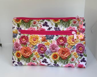 Handmade Floral Quilted Zipper Pouch – Travel Makeup Organizer
