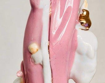Vintage porcelain geisha hand-painted details, and gold accents. 8.5”