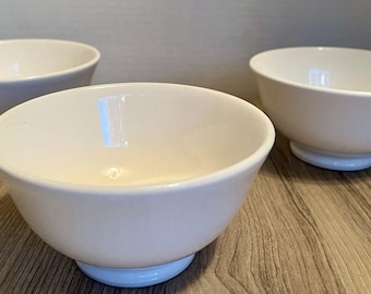 Vintage Pier 1 Solid White Cereal Soup Bowl Lot of 5 Handcrafted Italy 5.5"