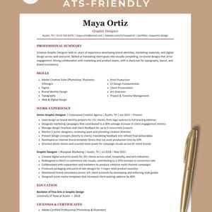 Könnte beinhalten: Eine professionelle Lebenslaufvorlage für eine Grafikdesignerin namens Maya Ortiz mit Abschnitten für berufliche Zusammenfassung, Fähigkeiten, Berufserfahrung, Ausbildung und Zertifikate. Ein goldener Stift liegt auf dem Dokument.