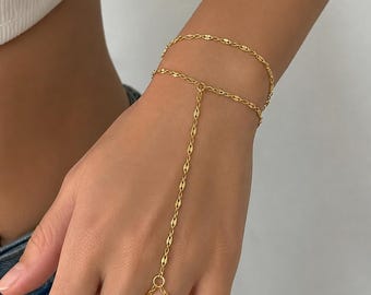 Cadena de mano de acero inoxidable dorado, pulsera minimalista sin deslustre, pulsera con anillo para el dedo resistente al agua, regalo de joyería único para ella.