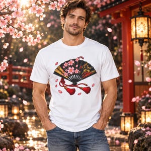 Camiseta japonesa con abanico plegable, camiseta Sensu con estampado de flores de cerezo, regalo para amantes de Japón. imagen 4