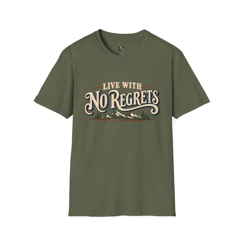 Camiseta "Viva Sem Arrependimentos", Camiseta Retrô para Trilhas na Montanha, Presente para Amantes de Aventuras imagem 7