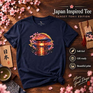 Camiseta Torii Gate, Camiseta Pôr do Sol em Santuário Japonês, Presente de Viagem ao Japão com Estampa de Cerejeiras em Flor imagem 1