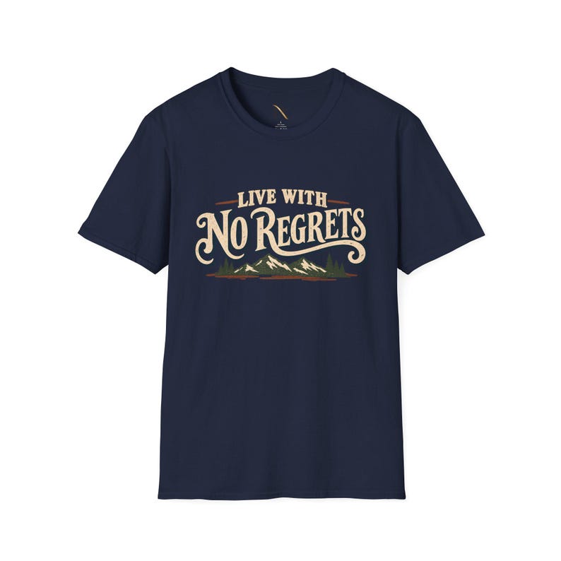 Camiseta "Viva Sem Arrependimentos", Camiseta Retrô para Trilhas na Montanha, Presente para Amantes de Aventuras imagem 10
