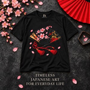 Camiseta japonesa con abanico plegable, camiseta Sensu con estampado de flores de cerezo, regalo para amantes de Japón. imagen 16