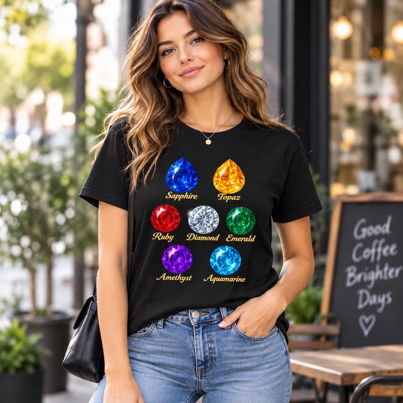 T-shirt unisex con pietre preziose - Simpatica maglietta grafica per amanti delle gemme, maglietta con pietra portafortuna, appassionati di cristalli, regalo per lei immagine 2