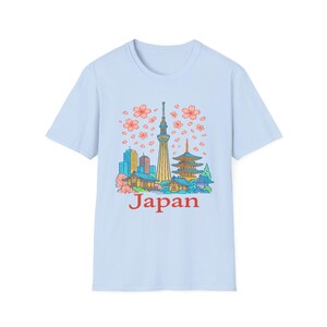 Japan Stadt T-Shirt, Sky Tower Unisex T-Shirt, Kirschblüte, Blumen T-Shirt, Reise Shirt, Japan Souvenir, Frühlingsmode, Geschenkidee Bild 10