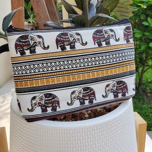 Grand Sac Bohème éléphant – Bandoulière Colorée – Style Hippie Festival – Occasion