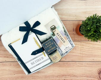 Luxury Retirement Gift Box: Knit Throw, Journal & Candle