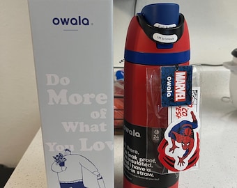 Garrafa de água Owala - 24oz FreeSip - Homem-Aranha - EDIÇÃO LIMITADA